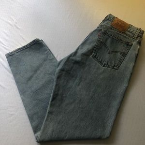 Vintage Levi 90s 80s mom jean